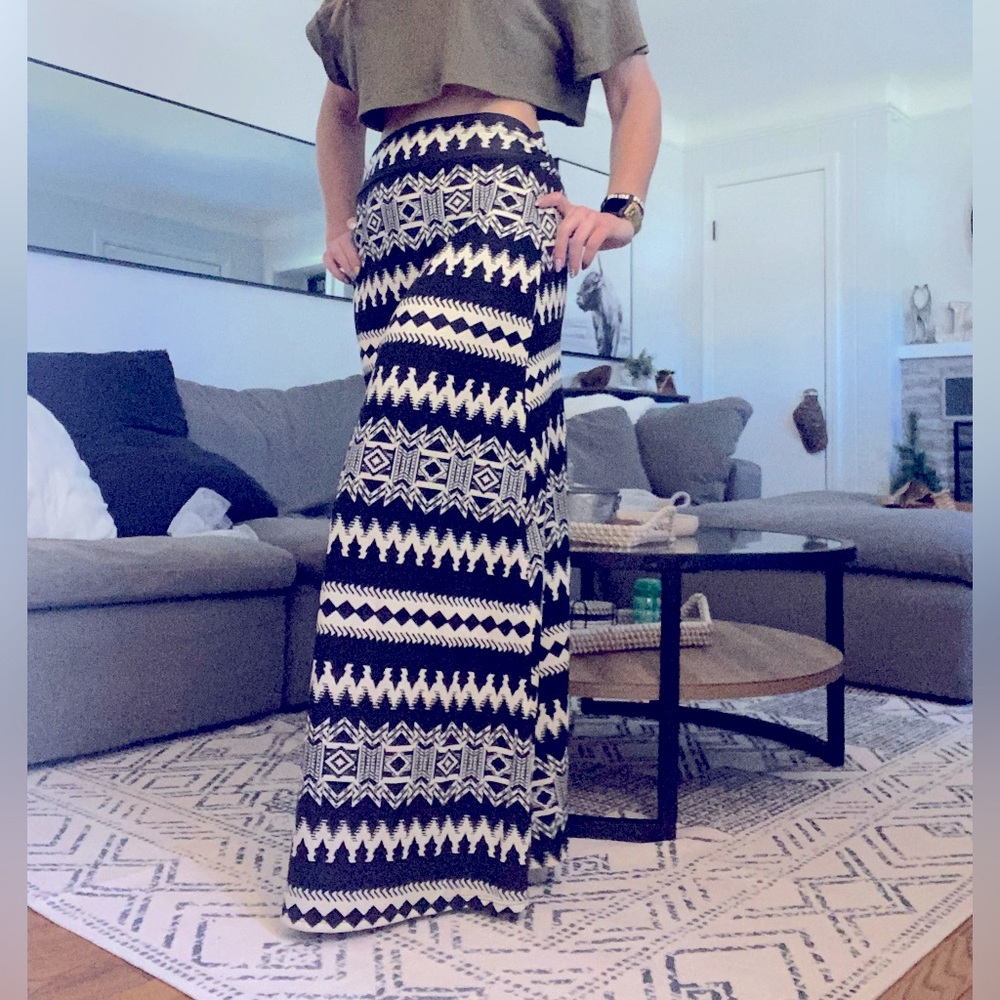 AZTEC MAXI